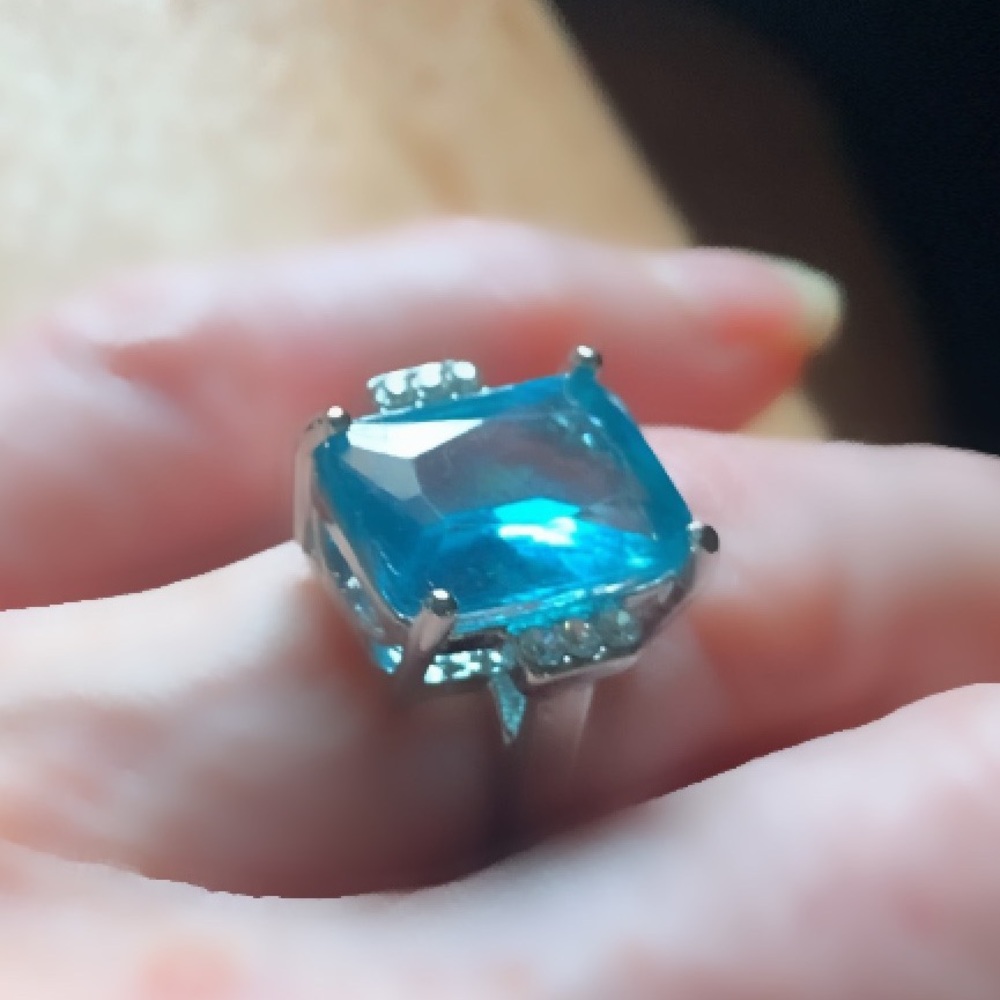 Size 7 silver plated aquamarine and cubic zirconia ring
